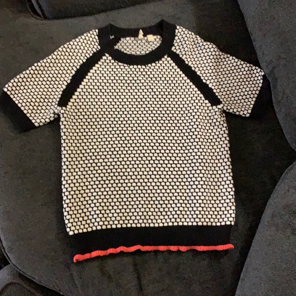 Moth by Anthropologie Short Sleeved Sweater! 😍
